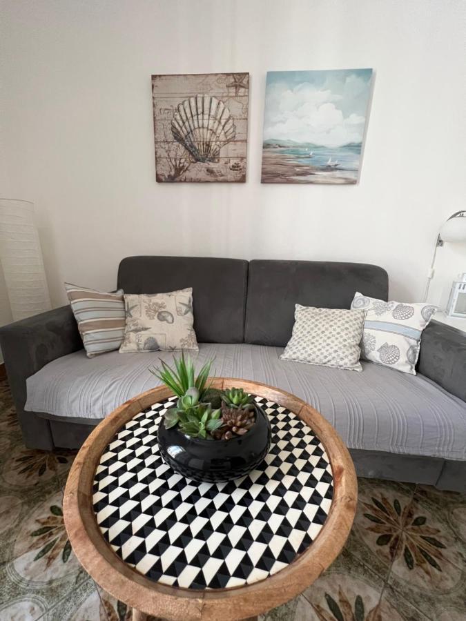 Casa Jelena Apartment เชฟาลู ภายนอก รูปภาพ