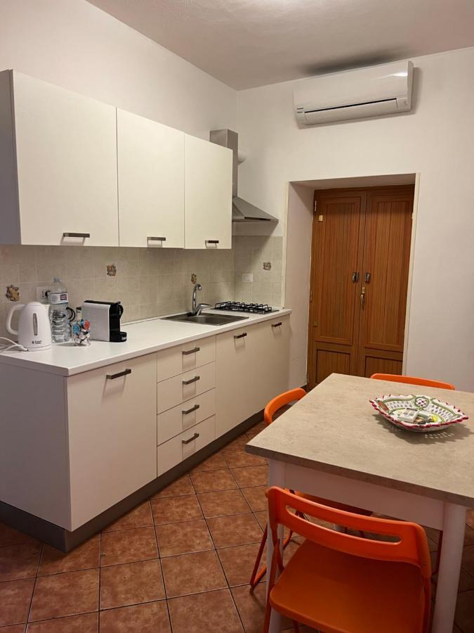 Casa Jelena Apartment เชฟาลู ภายนอก รูปภาพ