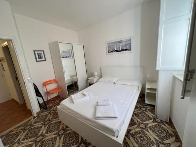 Casa Jelena Apartment เชฟาลู ภายนอก รูปภาพ